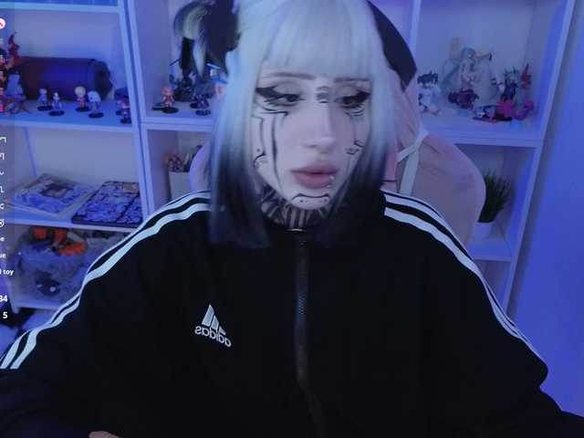 Nanka-bananka live cam on BongaCams