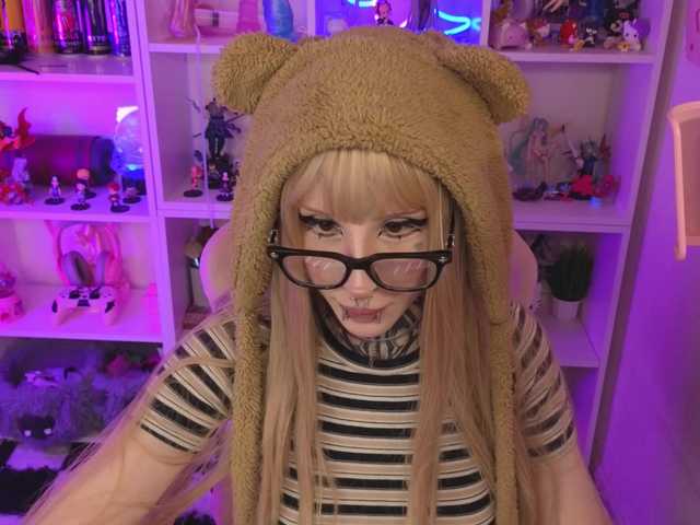 Nanka-bananka live cam on BongaCams