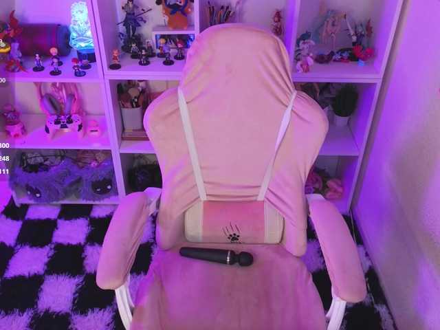 Nanka-bananka live cam on BongaCams