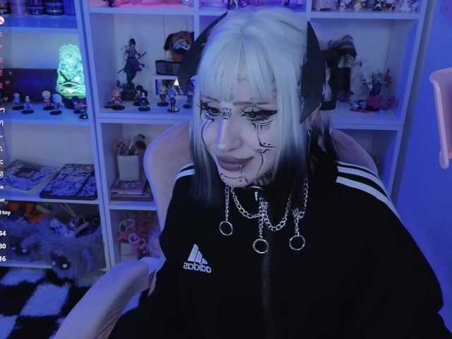 Nanka-bananka live cam on BongaCams