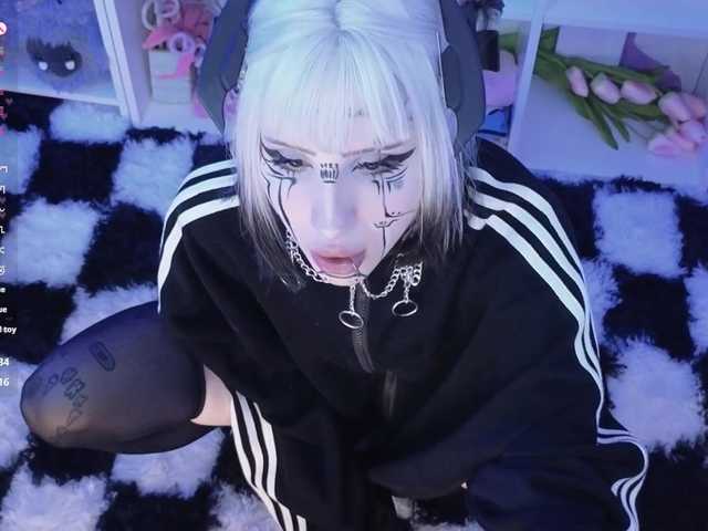 Nanka-bananka live cam on BongaCams