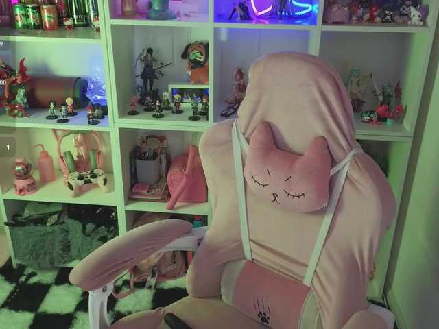 Nanka-bananka live cam on BongaCams