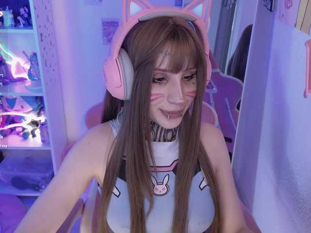 Nanka-bananka live cam on BongaCams