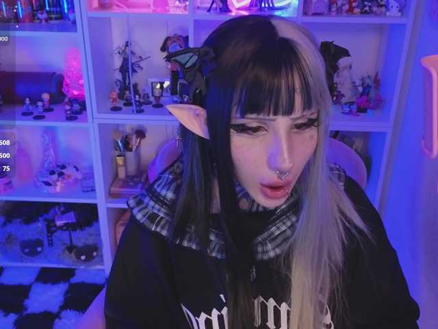 Nanka-bananka live cam on BongaCams