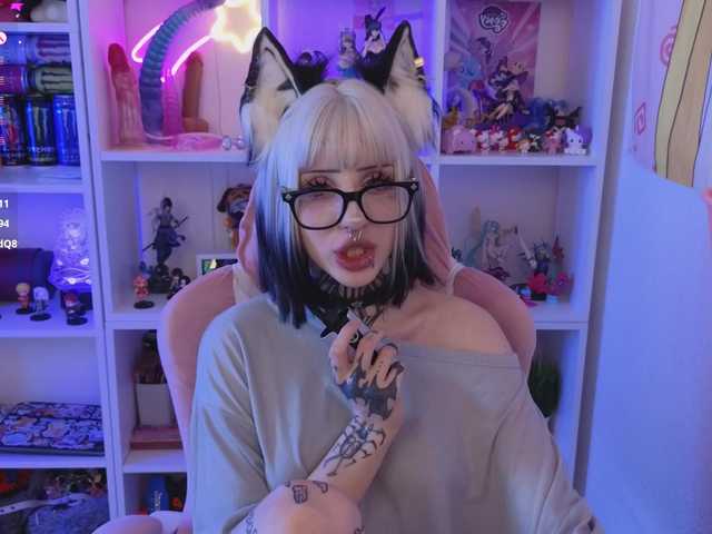 Nanka-bananka live cam on BongaCams