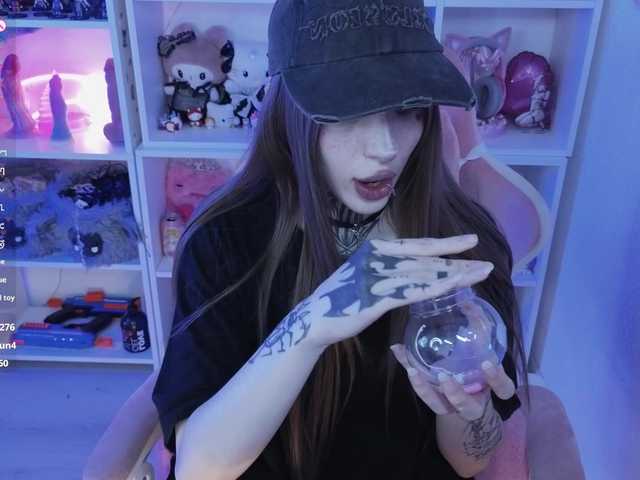 Nanka-bananka live cam on BongaCams