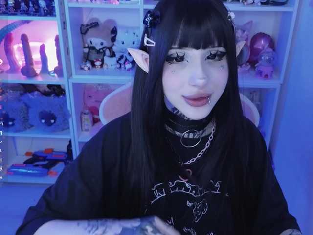 Nanka-bananka live cam on BongaCams