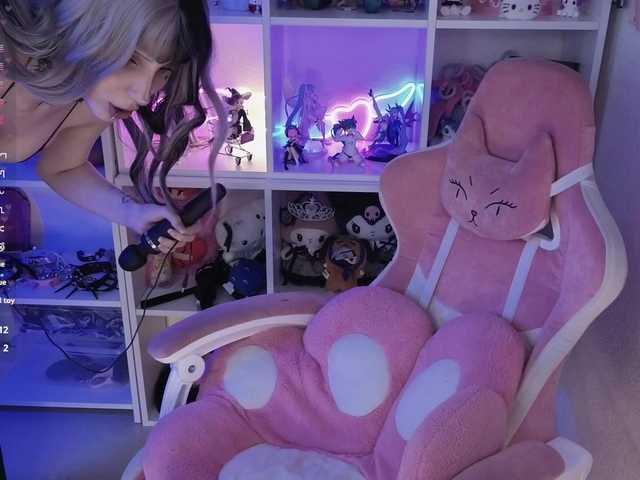 Nanka-bananka live cam on BongaCams