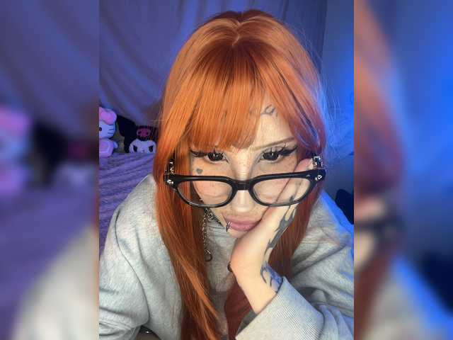 Nanka-bananka live cam on BongaCams