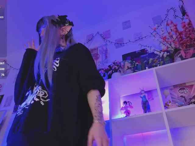 Nana-Brrrrr webcam