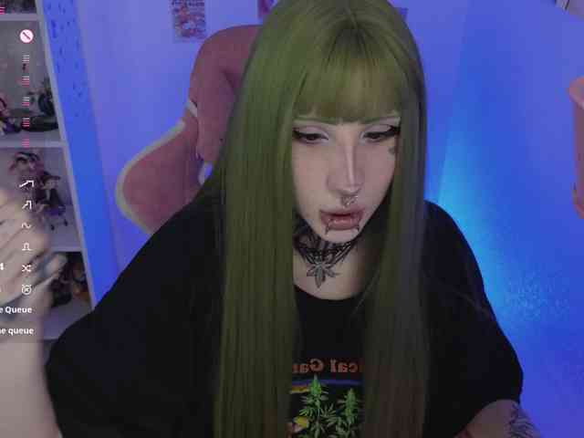 Nanka-bananka Live Webcam on BongaCams
