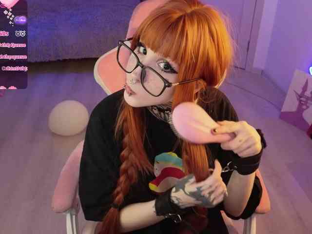 Nanka-bananka Live Webcam on BongaCams