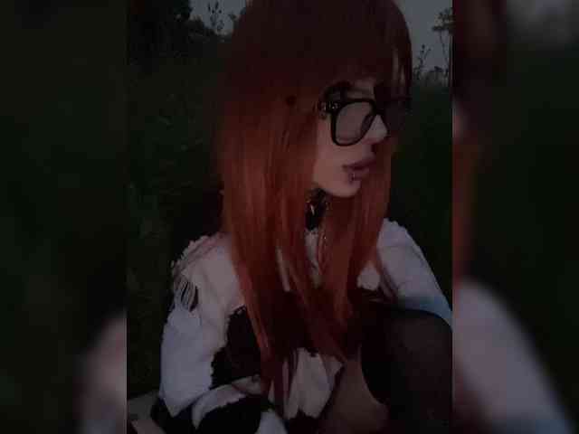 Nana-Brrrrr webcam