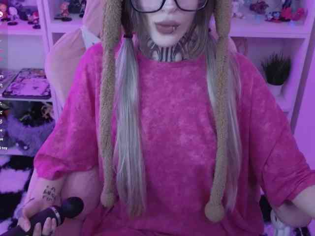 Nana-Brrrrr webcam