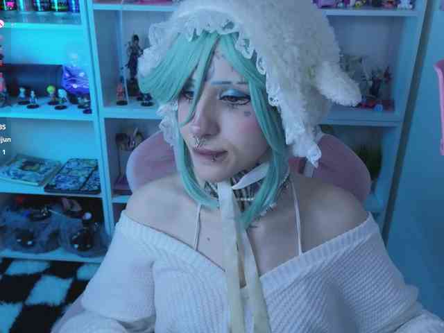 Nana-Brrrrr webcam