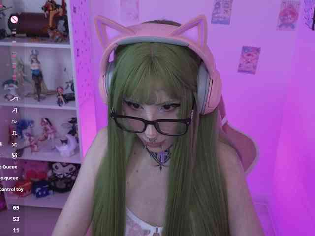Nanka-bananka Live Webcam on BongaCams
