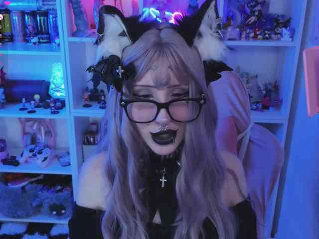 Nana-Brrrrr webcam