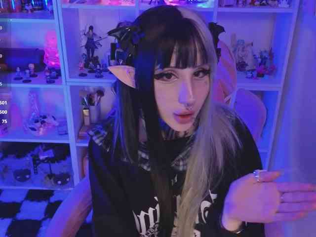 Nana-Brrrrr webcam