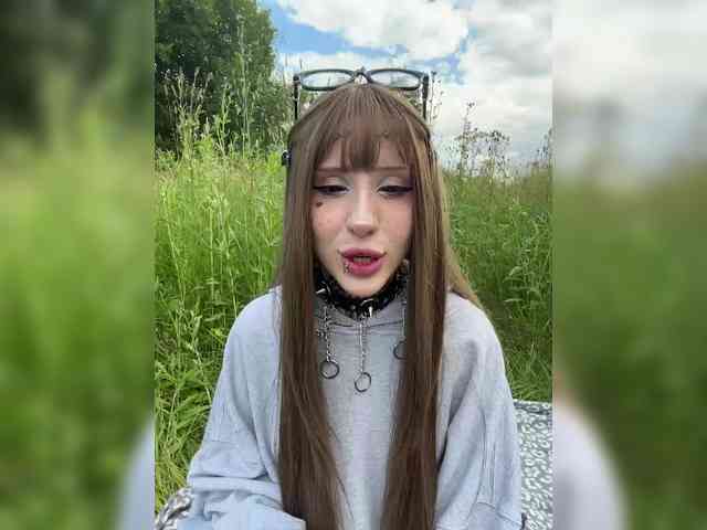Nanka-bananka Sex Cam Show