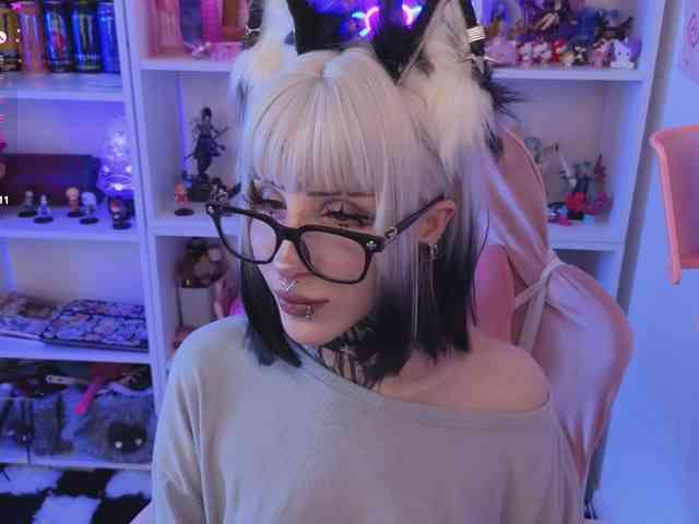 Nana-Brrrrr webcam
