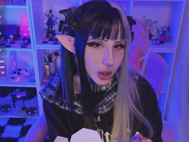 Nana-Brrrrr webcam