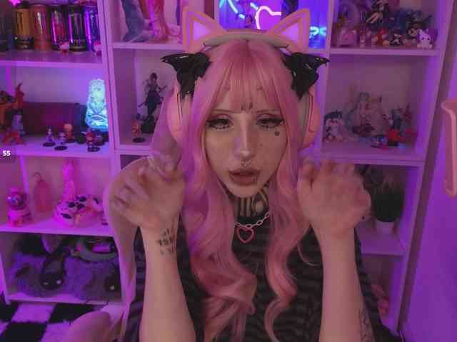 Nana-Brrrrr webcam
