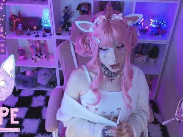 Nana-Brrrrr webcam
