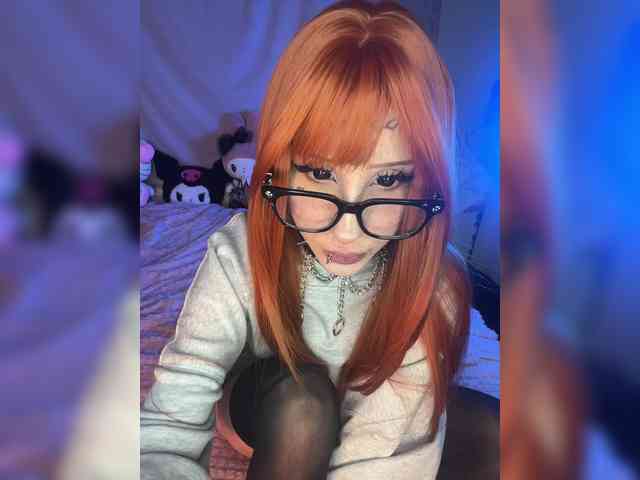 Nanka-bananka Sex Cam Show
