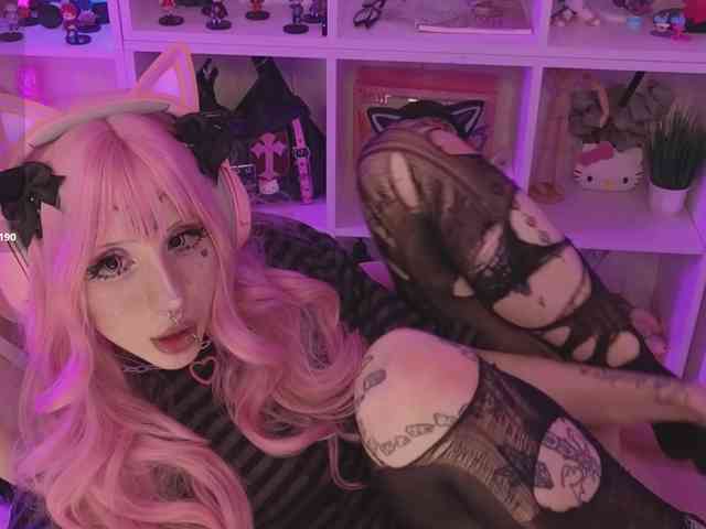Nana-Brrrrr webcam