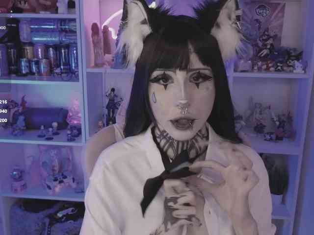Nana-Brrrrr webcam