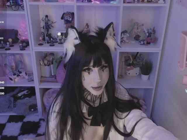 Nana-Brrrrr webcam