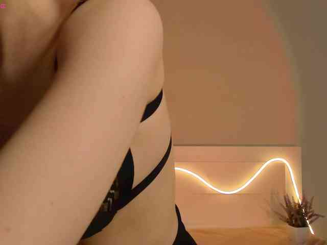OnlyMary webcam