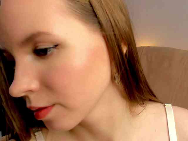 Model: OnlyMary