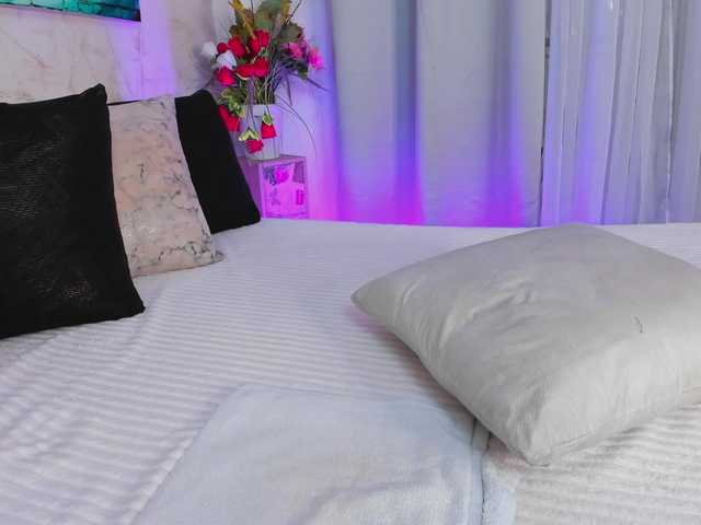 Ambar-Jay's BongaCams show and profile