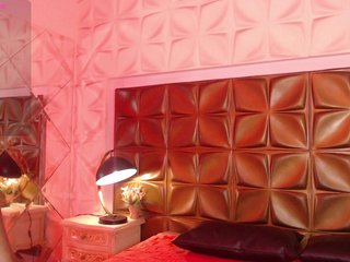 MelodyBlazze's Live Webcam