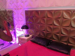 MelodyBlazze's Live Webcam