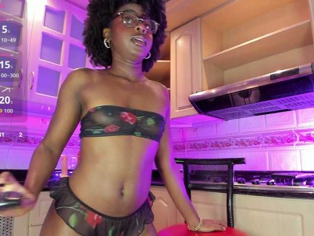 MelodyBlazze live webcam show