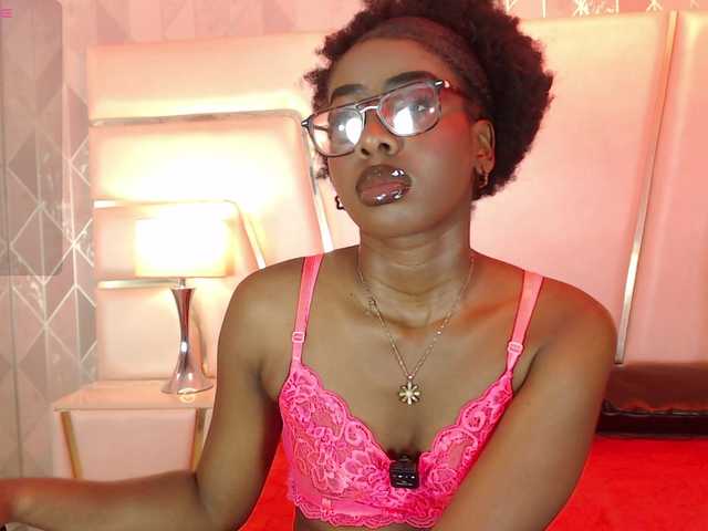 MelodyBlazze live cam on BongaCams