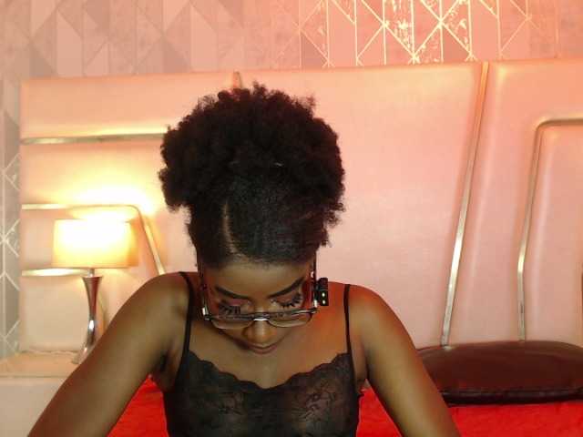MelodyBlazze live cam on BongaCams
