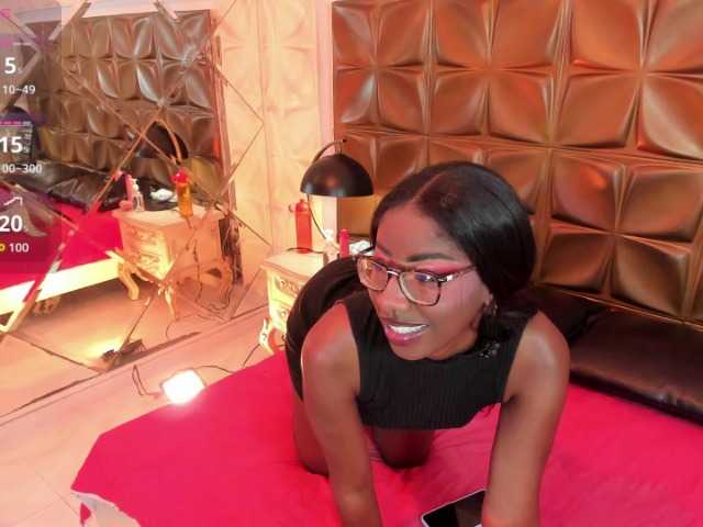 MelodyBlazze live cam on BongaCams