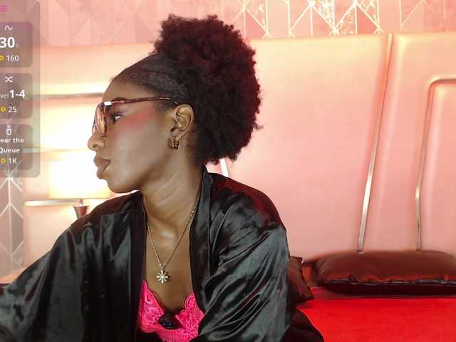 MelodyBlazze live cam on BongaCams