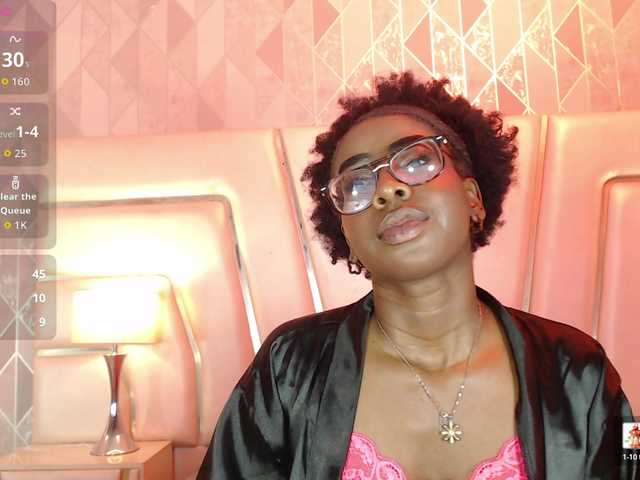MelodyBlazze live cam on BongaCams
