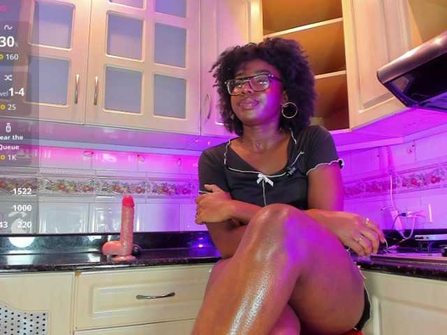 MelodyBlazze live cam on BongaCams