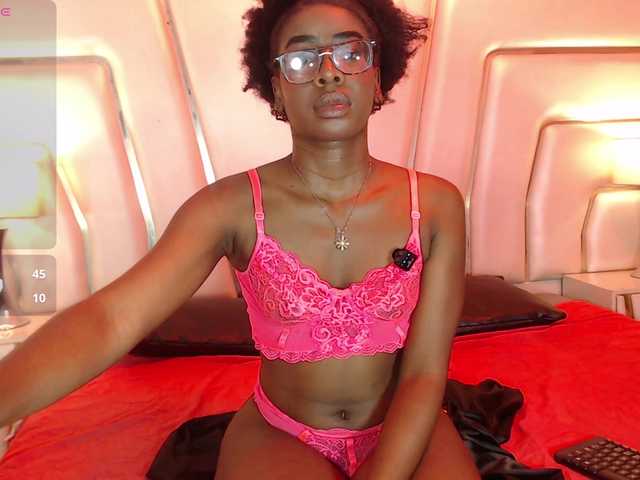 MelodyBlazze live cam on BongaCams