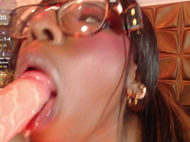 MelodyBlazze live cam on BongaCams