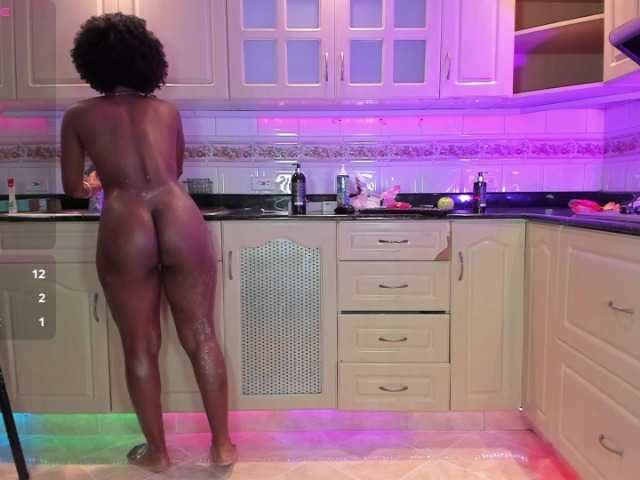 MelodyBlazze live webcam show