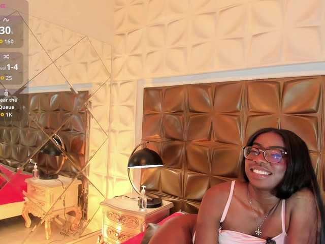 MelodyBlazze live cam on BongaCams
