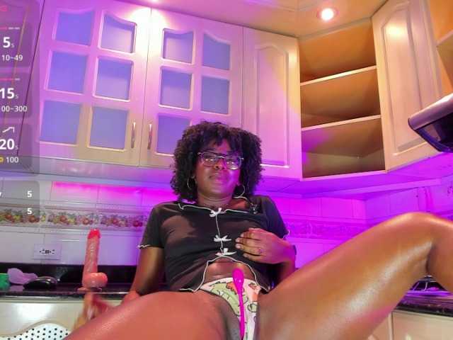 MelodyBlazze live webcam show