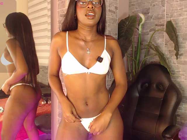 MelodyBlazze live cam on BongaCams