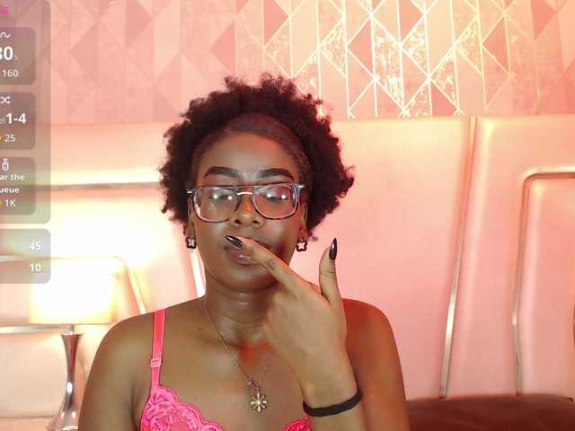 MelodyBlazze live cam on BongaCams